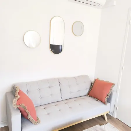 Au Calme 100 Metres De La Croisette Lägenhet