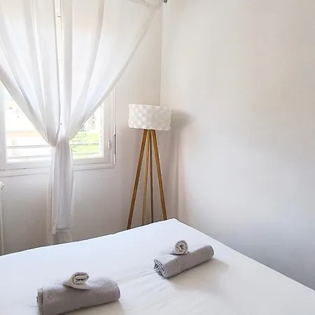 Au Calme 100 Metres De La Croisette Lägenhet *